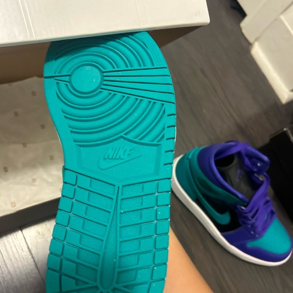 Authentic Nike aj1 women - Picture 5 of 7